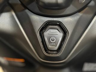 Yamaha TMAX 560 2024 - 8.627 km