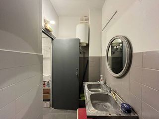 Local comercial en venta en Azpilagaña en Pamplona