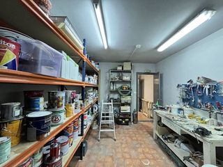 Local comercial en venta en Azpilagaña en Pamplona