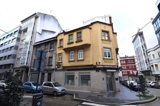 Edificio en venta en Cuatro Caminos - Plaza de la Cubela en Coruña (A)