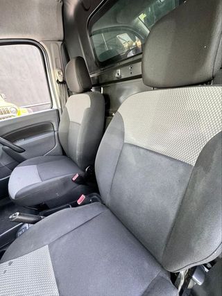 RENAULT Kangoo Combi Profesional M1AF Blue dCi 70 kW 95 CV