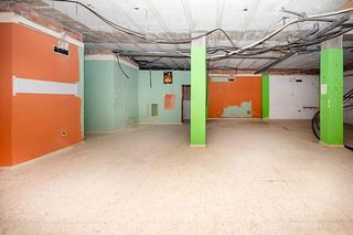 Local comercial en venta en Utrera