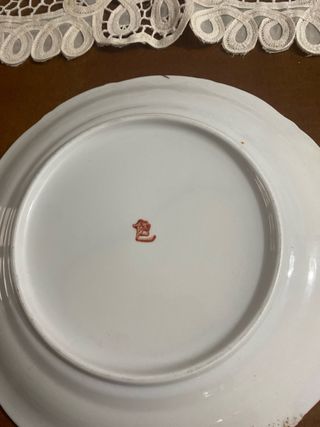 Antiguo plato de porcelana chino