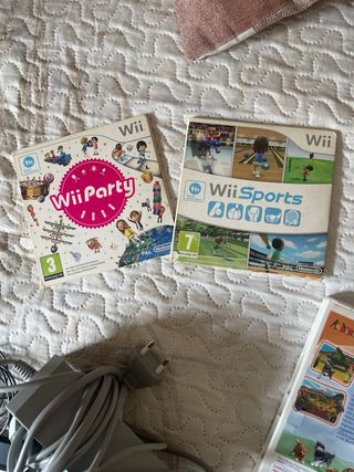 Consola Nintendo Wii + 5 Juegos