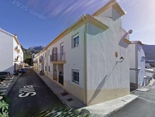 Piso en venta en Ubrique