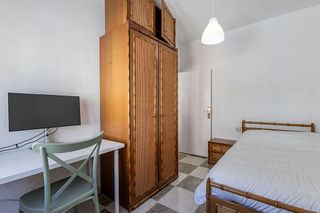 Piso en venta en Camino de Ronda - Rosaleda en Granada