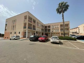 Garaje en venta en Vera Ciudad en Vera