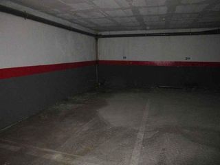 Garaje en venta en Vera Ciudad en Vera