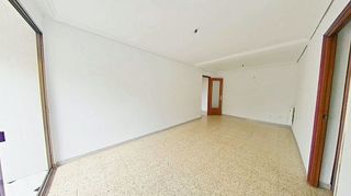 Piso en venta en Poligono Sur - La Oliva - Letanías en Sevilla