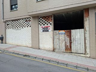 Local comercial en venta en Pravia