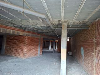 Local comercial en venta en Pravia