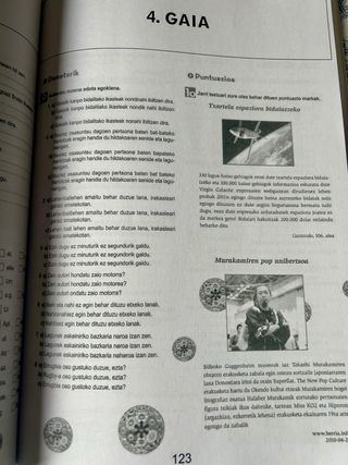 Libro de texto euskera  2 Bachiller  Apenas usado