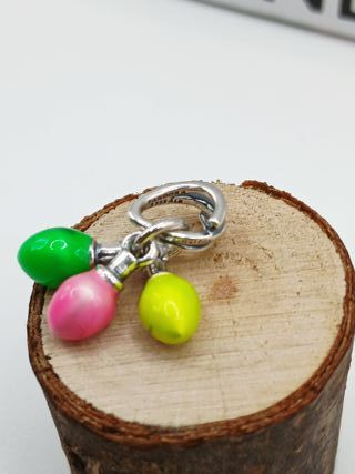 Charm Stranger Things Pandora brilla en la oscurid