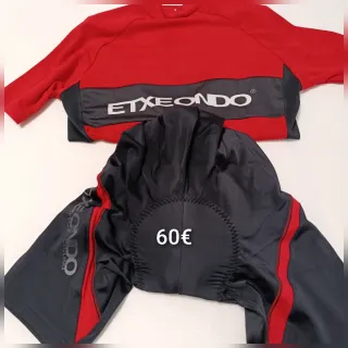 Culote ciclismo y maillot Etxeondo negro y rojo