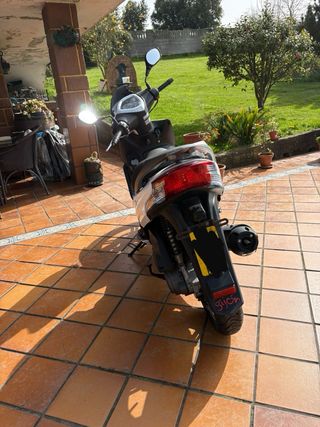 Kymco Agility City 50cc Scooter