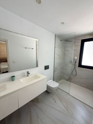 Casa adosada en alquiler en Los Naranjos - Las Brisas en Marbella