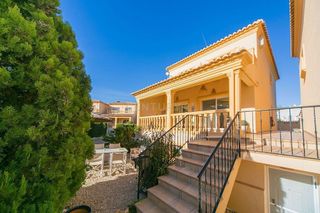 Chalet en alquiler en Zona Pueblo en Calpe/Calp