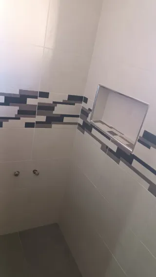 Servicios de reformas y alicatados