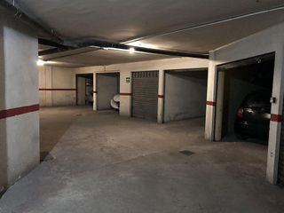 Garaje en venta en Olot