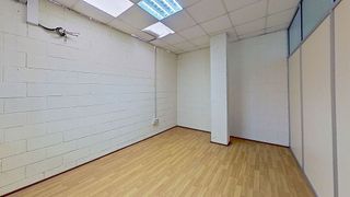 Local comercial en alquiler en Roca del Vallès, la