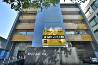 Oficina en alquiler en El Parc i la Llacuna del Poblenou en Barcelona