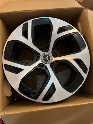 4 llantas Mercedes GLC de serie