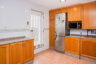 Casa adosada en alquiler en Picanya