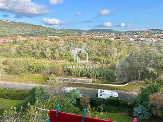 Piso en venta en Platja Llarga en Castell-Platja d´Aro