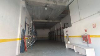 Local comercial en alquiler en Almeda - El Corte Inglés en Cornellà de Llobregat
