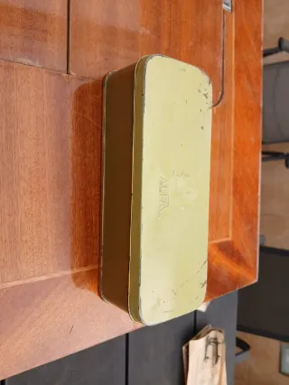 Máquina de coser antigua Alfa