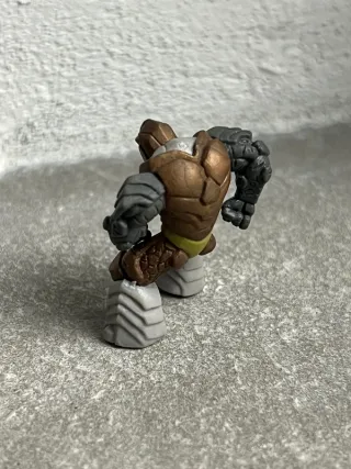 Il Signore della Terra Mini Gormiti Titanium