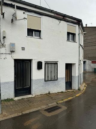 Casa adosada en venta en Guijuelo