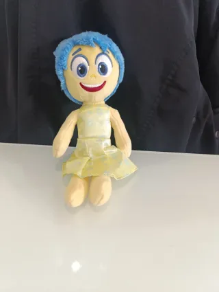 Peluche pequeño de Inside Out 2
