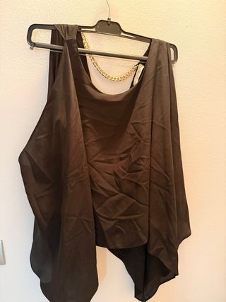 Lotto maglioni e abiti