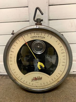 Báscula antigua Mobba