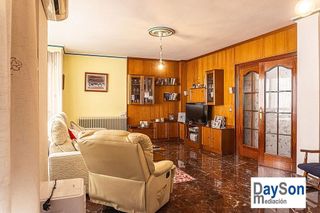 Casa adosada en venta en Alcalá la Real