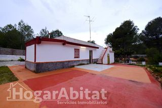 Chalet en venta en Vilamarxant