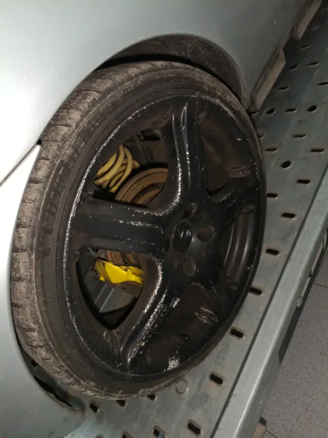 Llantas Momo 17 4x100