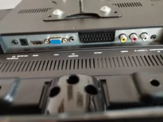 TV/Monitor Best Buy 19 pulgadas HD