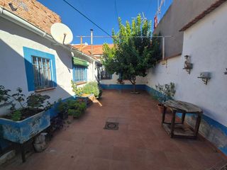 Chalet en venta en El Poblado - Abulagar en Puertollano