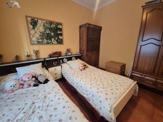 Chalet en venta en El Poblado - Abulagar en Puertollano