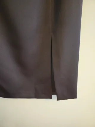 Falda larga recta de raso