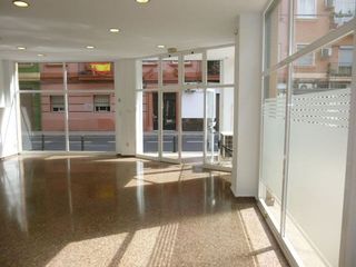 Local comercial en alquiler en Camí fondo en Valencia
