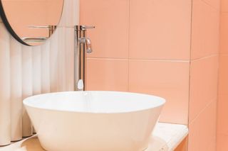 Local comercial en alquiler en Ermitagaña - Mendebaldea en Pamplona