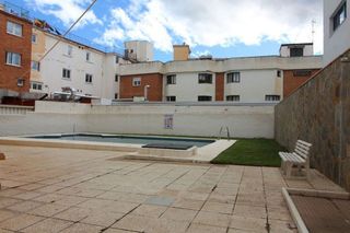 Piso en alquiler en El Pinar - Palacio de Congresos en Torremolinos