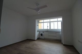 Piso en alquiler en El Pinar - Palacio de Congresos en Torremolinos