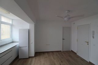 Piso en alquiler en El Pinar - Palacio de Congresos en Torremolinos