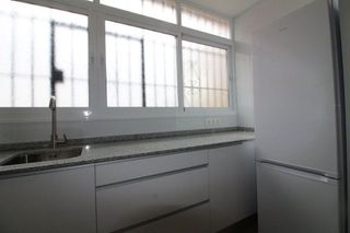 Piso en alquiler en El Pinar - Palacio de Congresos en Torremolinos