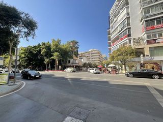 Oficina en alquiler en Playa Bajadilla - Puertos en Marbella