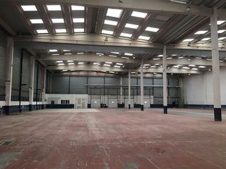 Nave industrial en alquiler en Los Olivos - Los Ángeles - Perales del río en Getafe